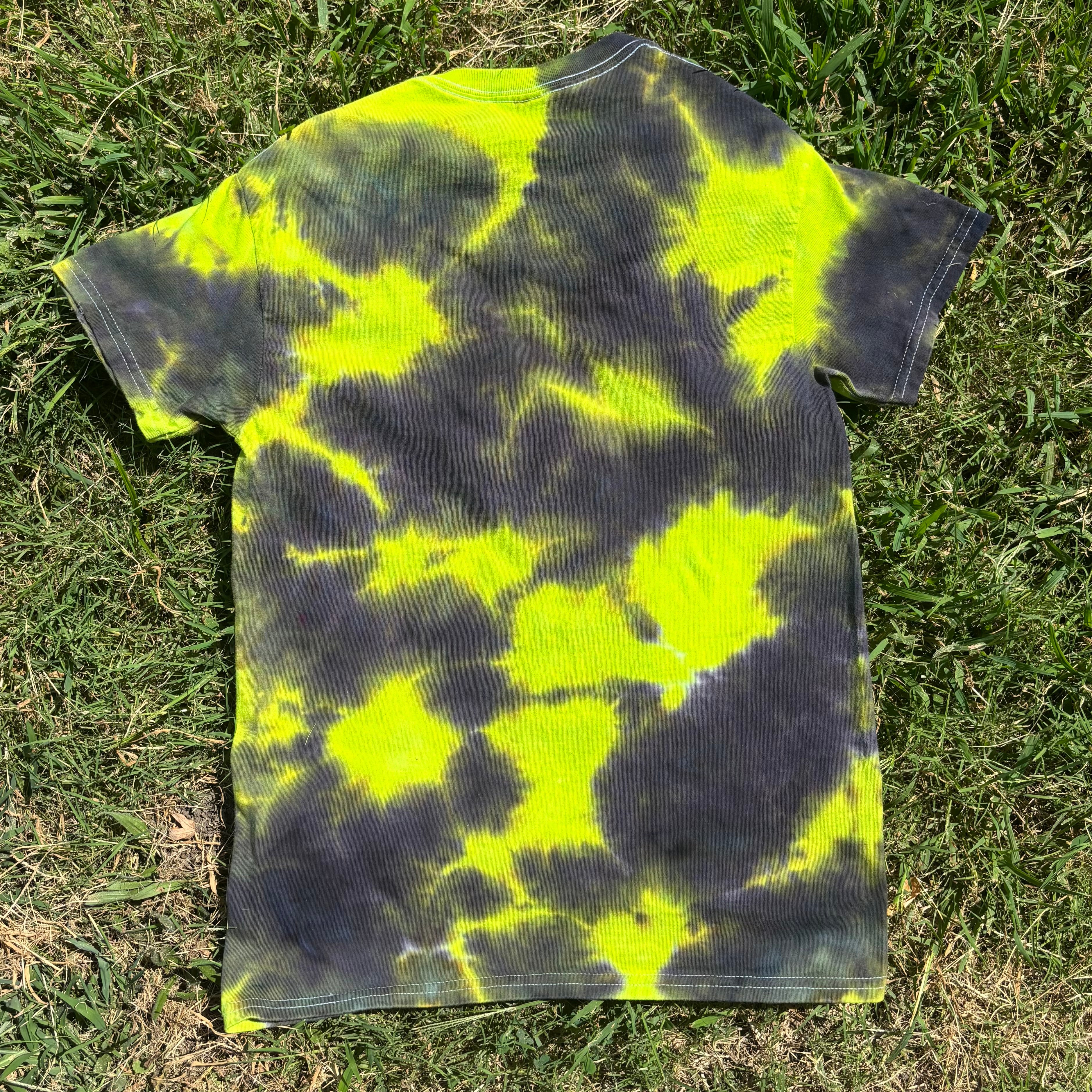 Lime Pop and Black, short sleeve scrunch